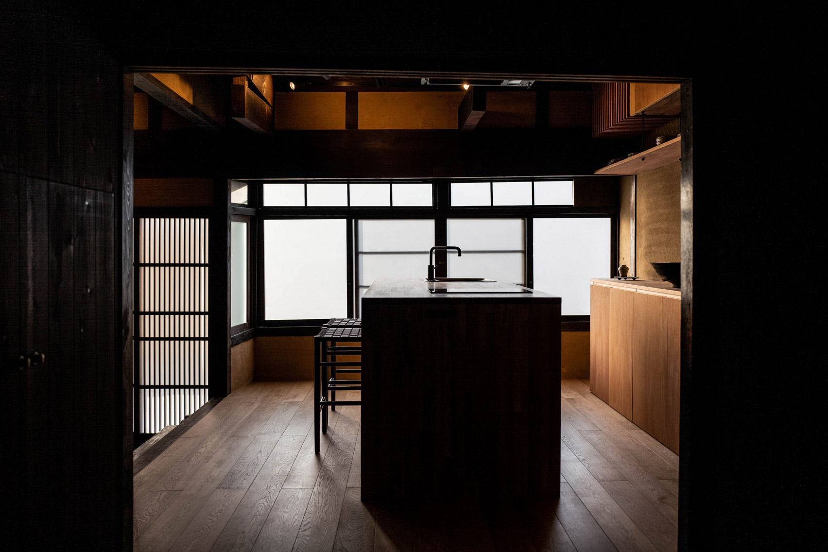 maana kamo uoya shigenori interiors hotel_dezeen_1704_col_8